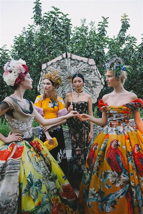 Suzy Menkes Dolce & Gabbana alta moda Portofino